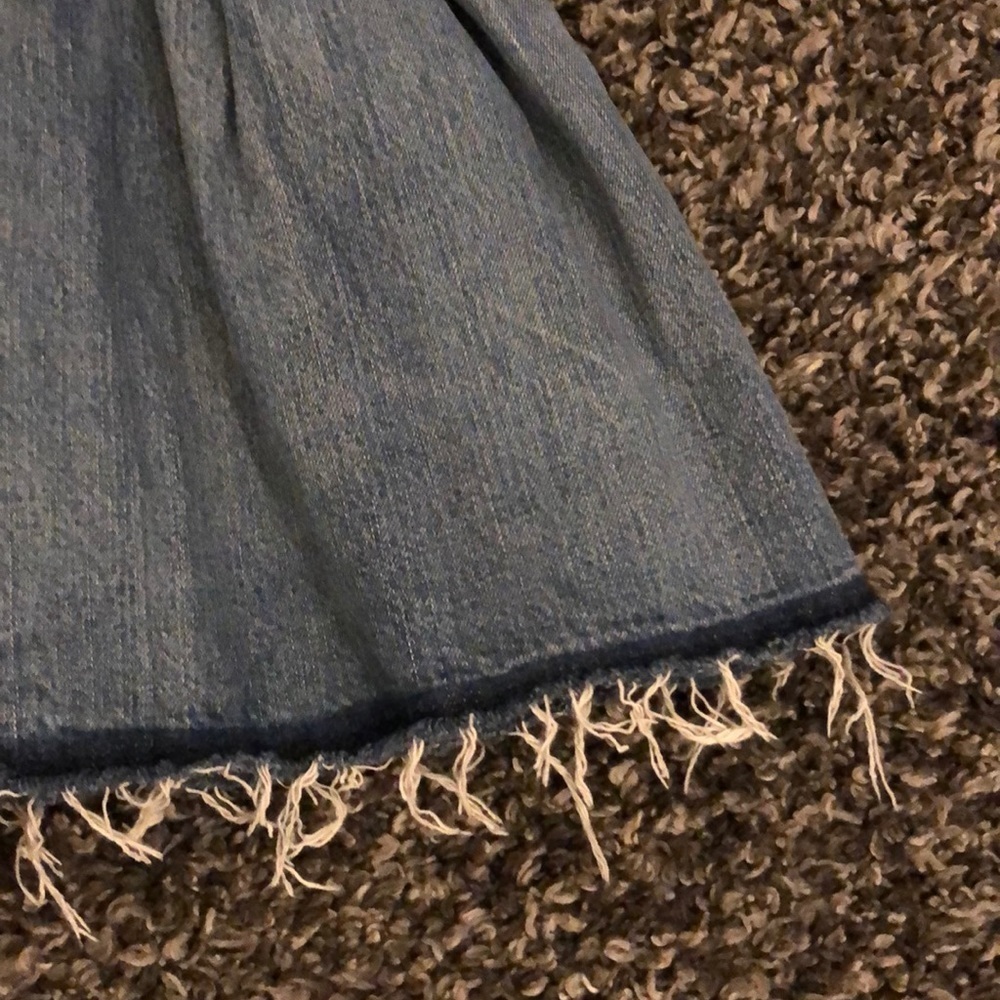 Levi’s trucker long pleated jacket. Button up. Raw edges.  Like new! - Picture 4 of 13